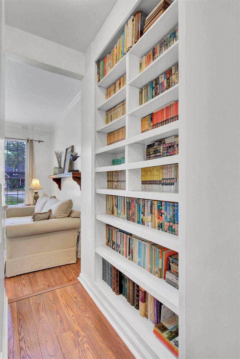 202 Masters Court, Summerville, SC 29485