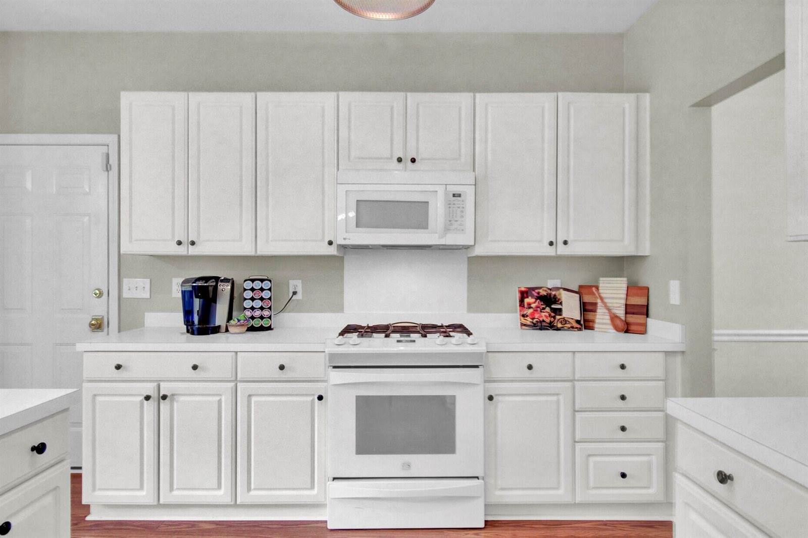 202 Masters Court, Summerville, SC 29485