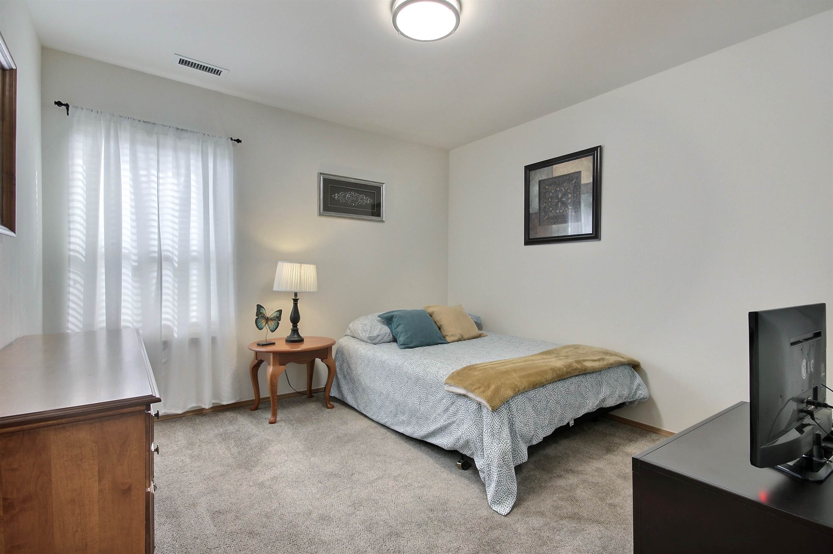 1166 Griggs Street, DuPont, WA 98327