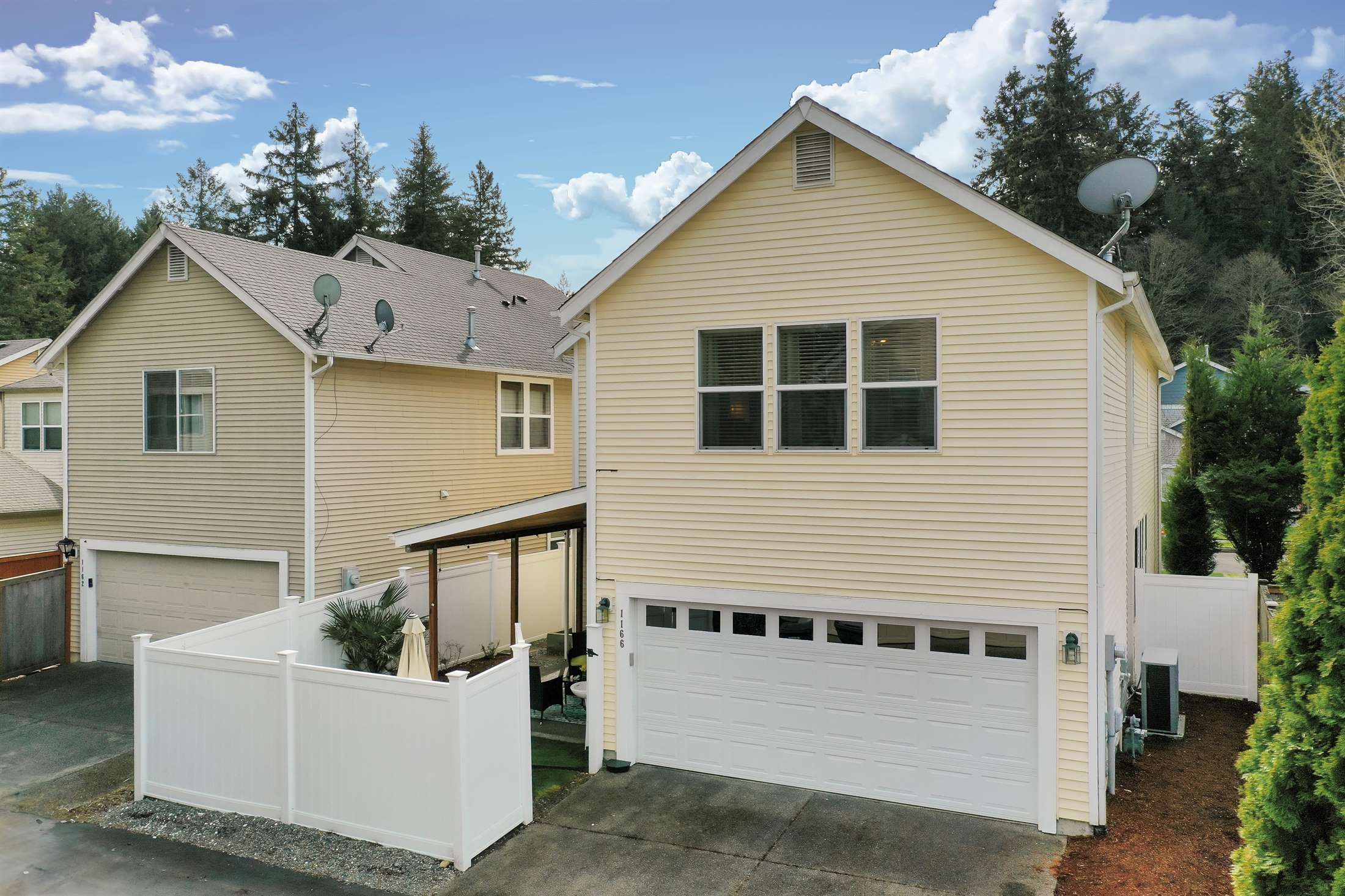 1166 Griggs Street, DuPont, WA 98327