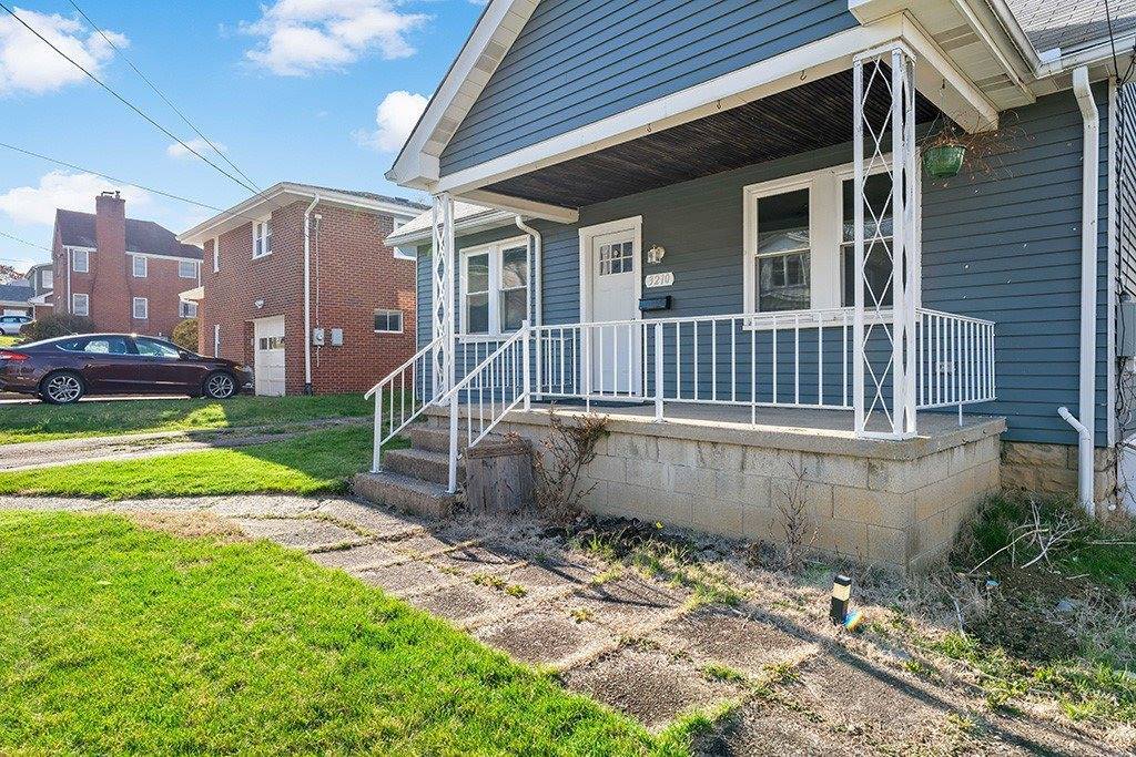 3210 Broadway Ave, Castle Shannon, PA 15234