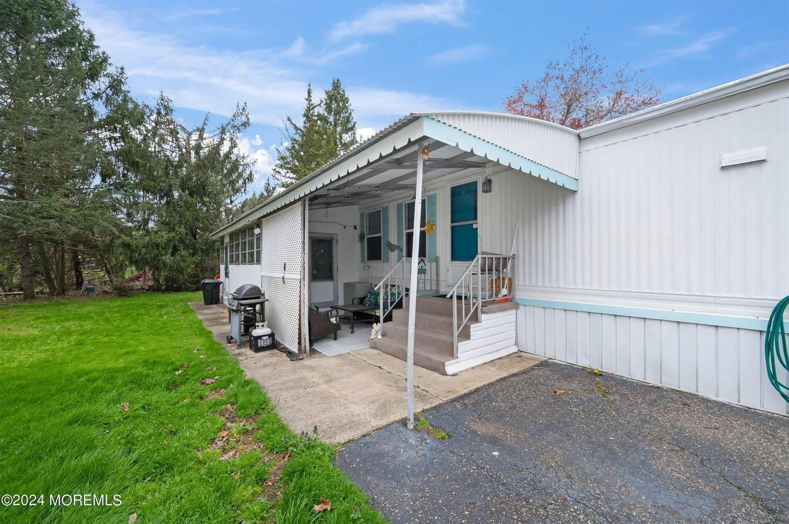 102 Antonia Drive, Jackson, NJ 08527