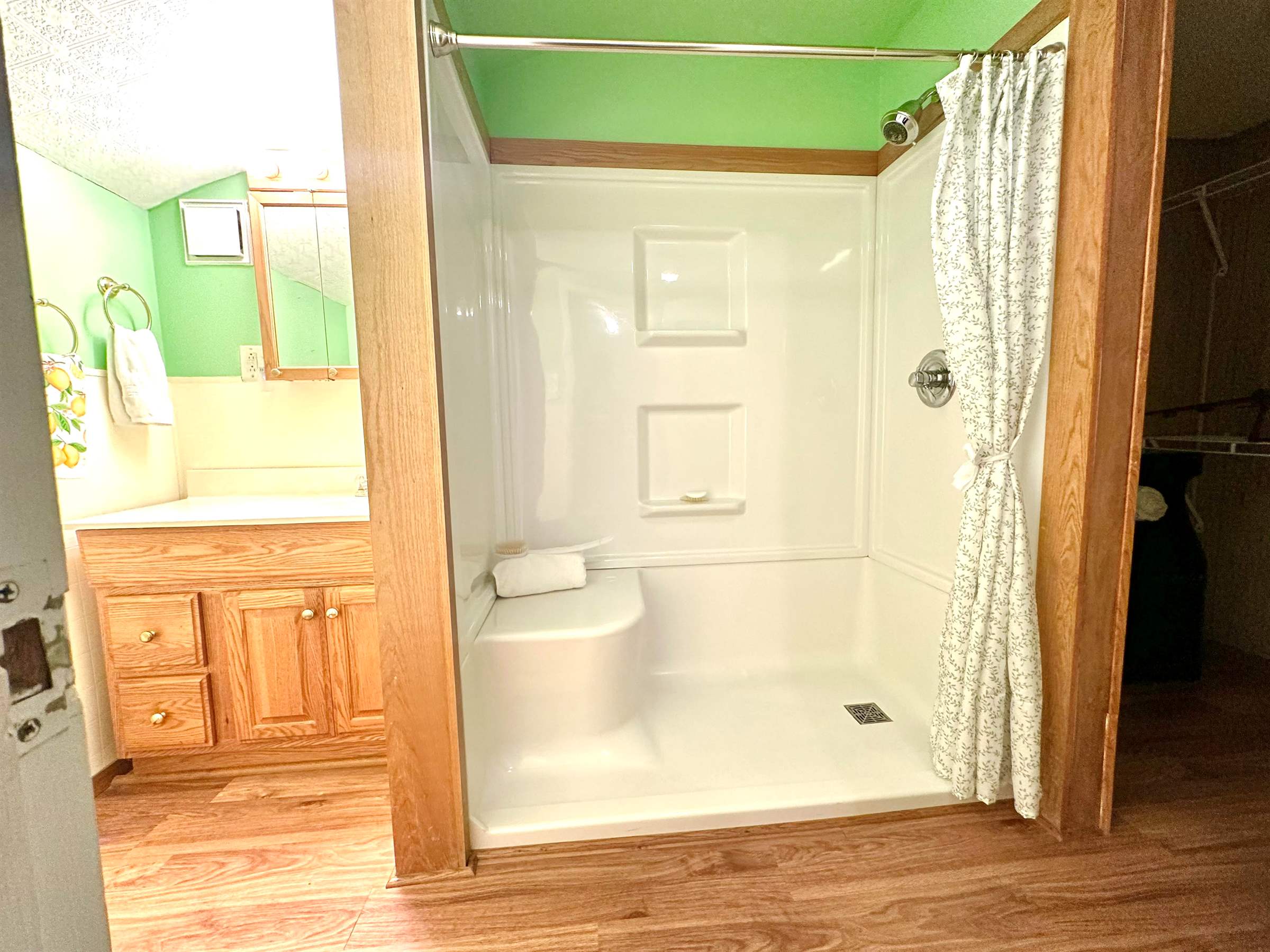 127 Barton Ave, Terre Haute, IN 47803