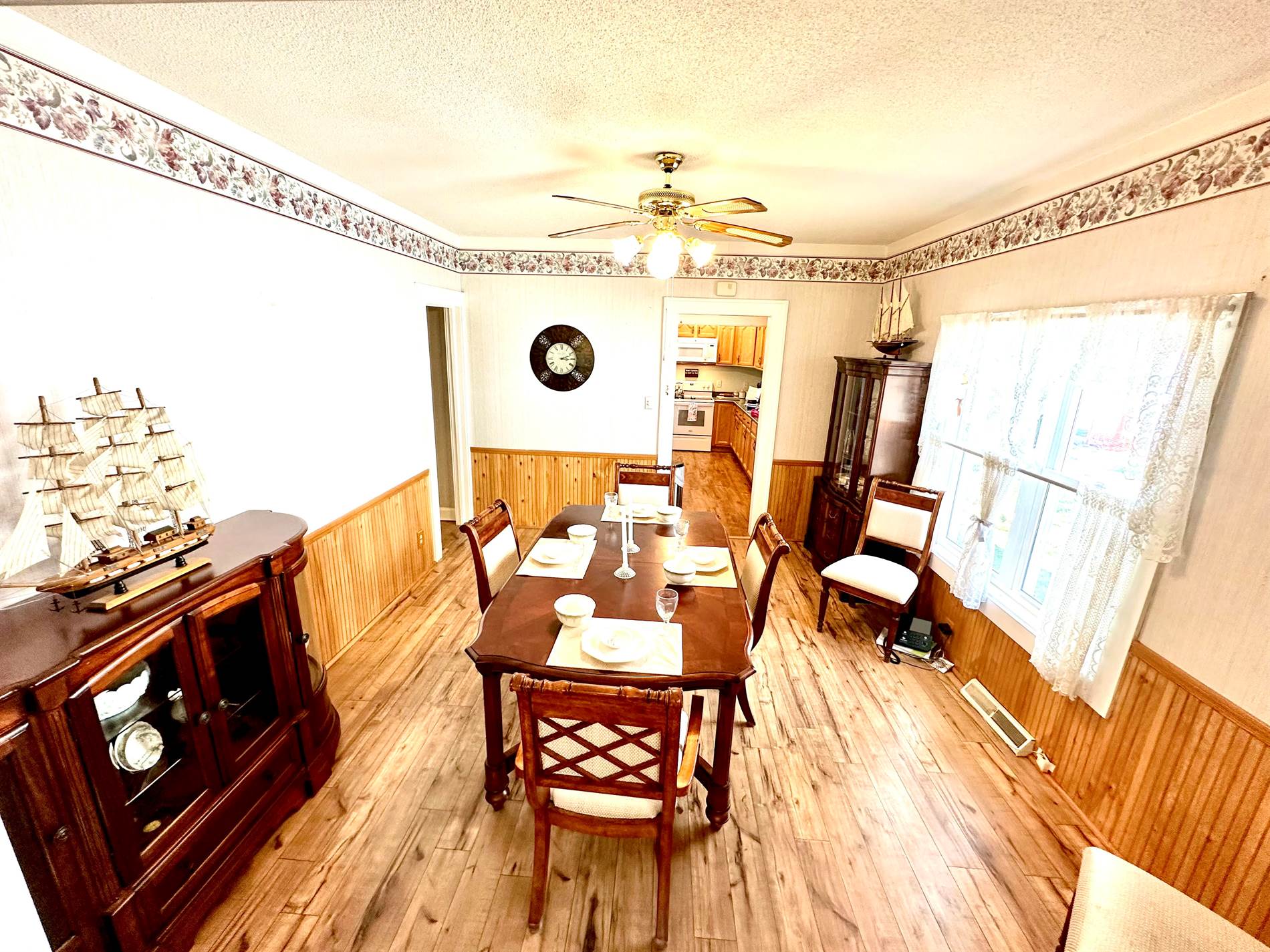 127 Barton Ave, Terre Haute, IN 47803