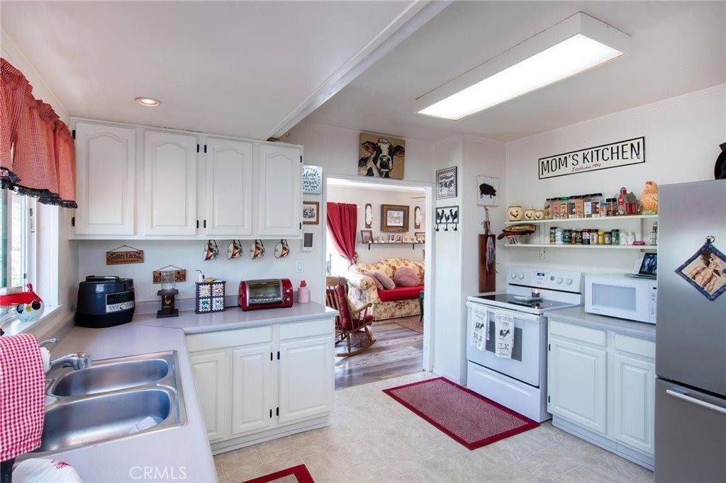 520 Armstrong Street, Lakeport, CA 95453