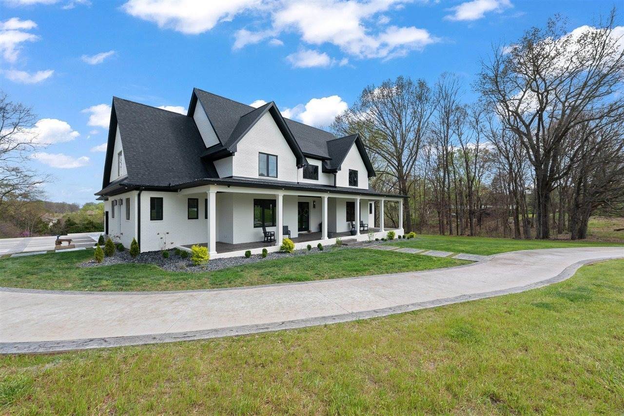 1292 Carter Road, Bowling Green, KY 42103