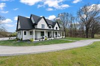 1292 Carter Road, Bowling Green, KY 42103