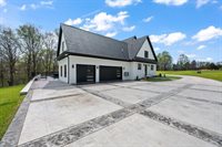 1292 Carter Road, Bowling Green, KY 42103