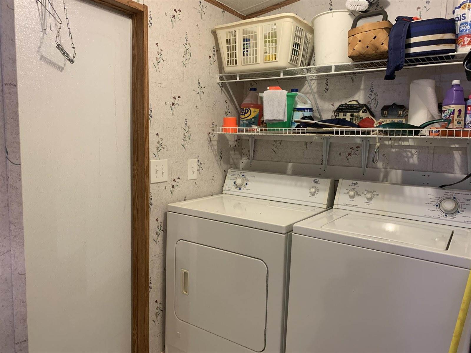 2683 Lizzie Creek Road, Summerton, SC 29148