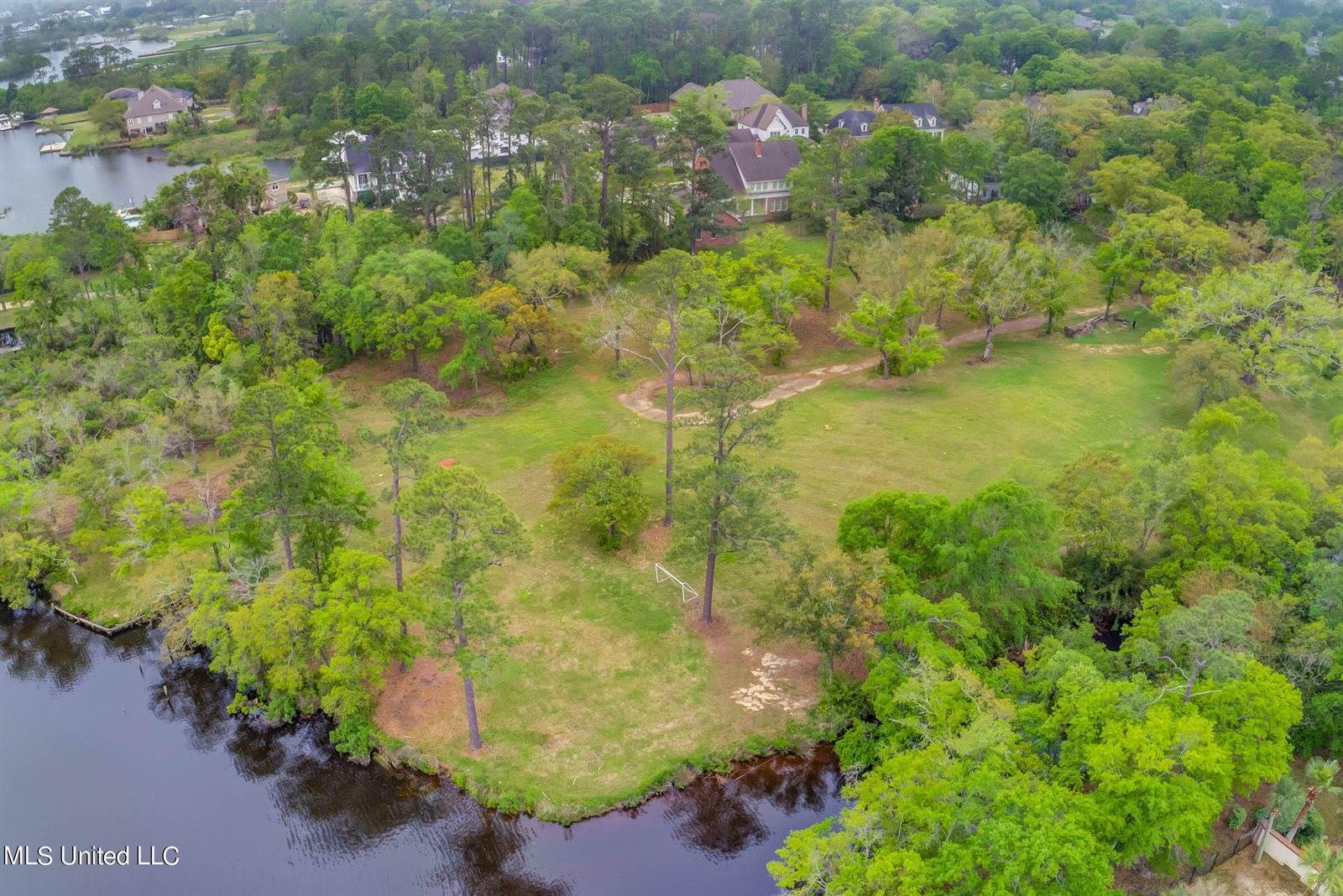 5018 Courthouse Road, Gulfport, MS 39507