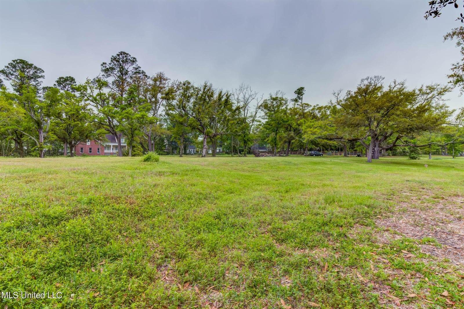 5018 Courthouse Road, Gulfport, MS 39507