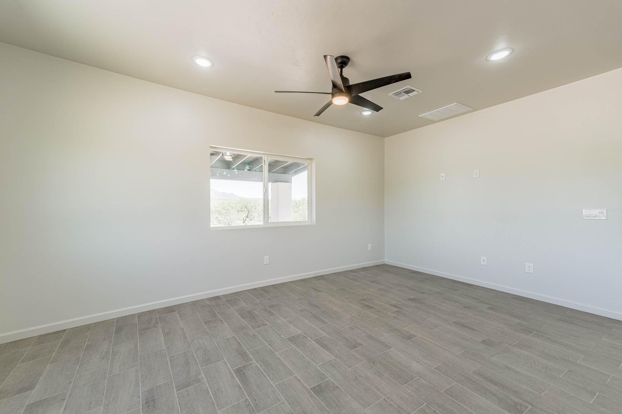 1798 Rusia Court, Rio Rico, AZ 85648