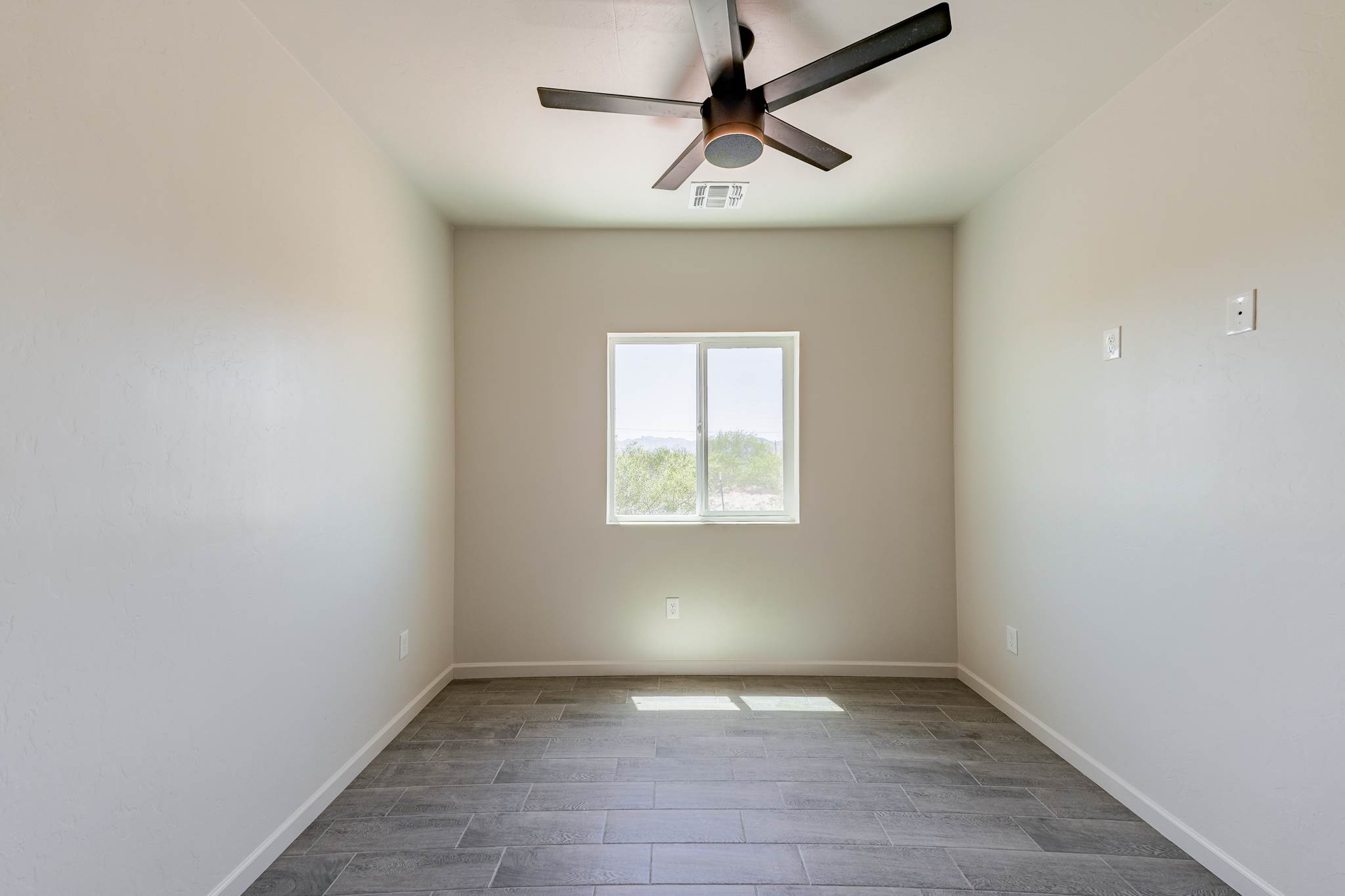 1798 Rusia Court, Rio Rico, AZ 85648