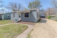 1316 North Eisenhower Drive, Junction City, KS 66441