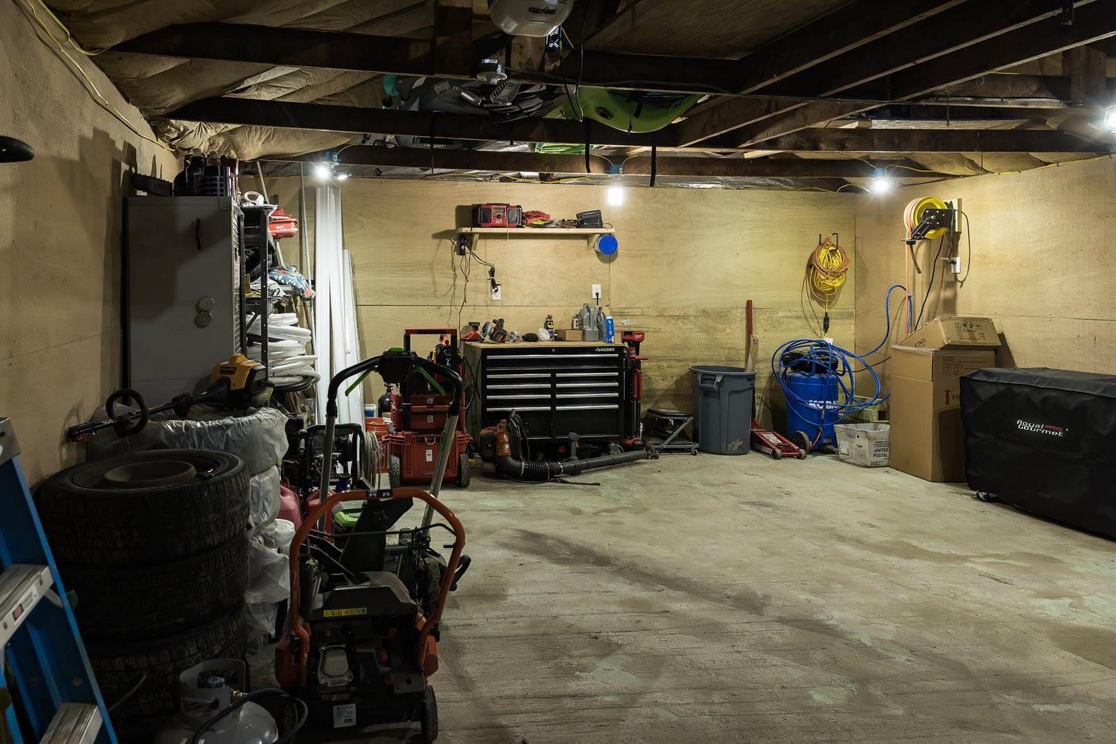 64 Newland Avenue, Augusta, ME 04330