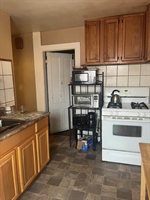 124 Catharine St, Springfield, MA 01109