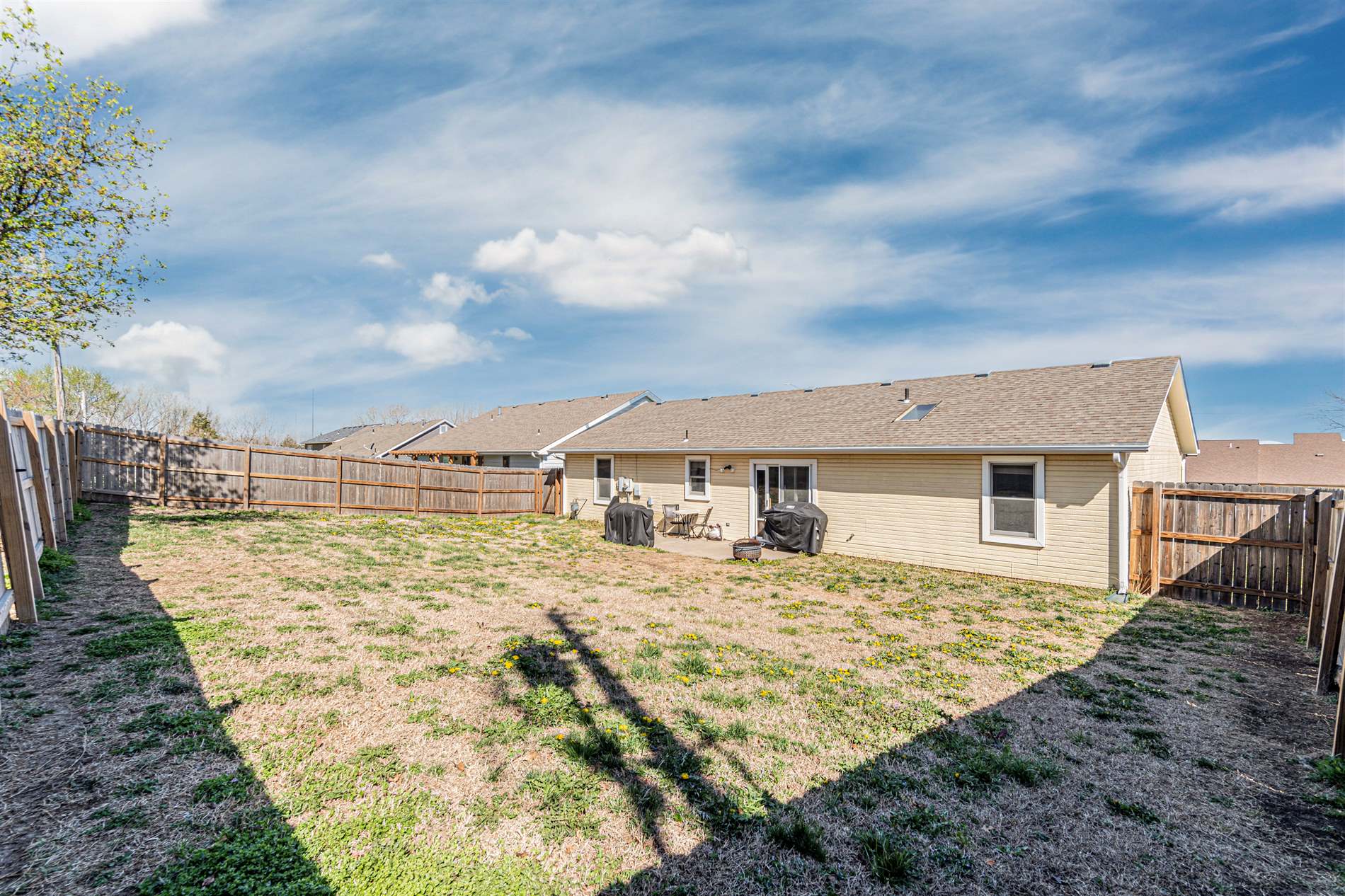 1425 Pearl Drive, Junction City, KS 66441