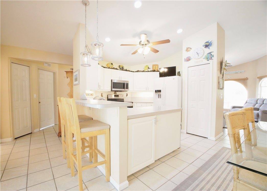 910 Flamingo Avenue, Sebastian, FL 32958