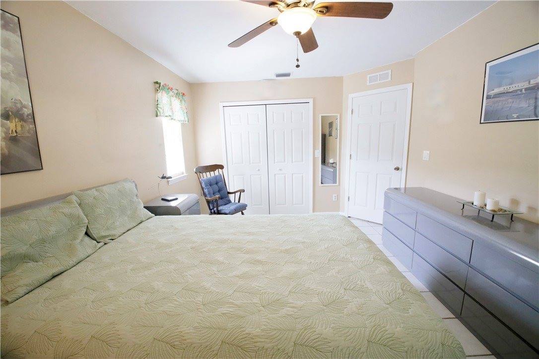 910 Flamingo Avenue, Sebastian, FL 32958