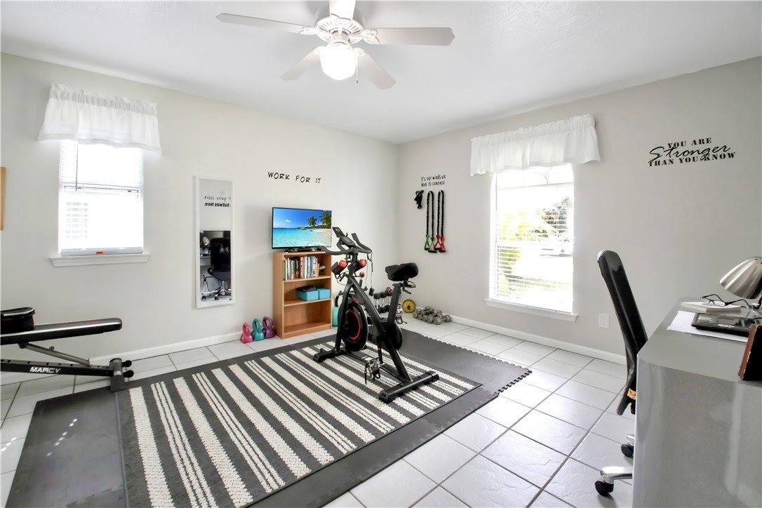 910 Flamingo Avenue, Sebastian, FL 32958