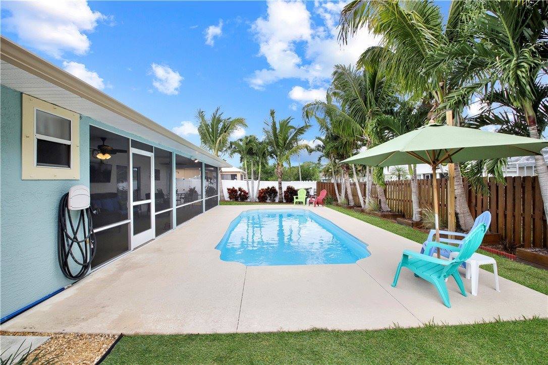 910 Flamingo Avenue, Sebastian, FL 32958