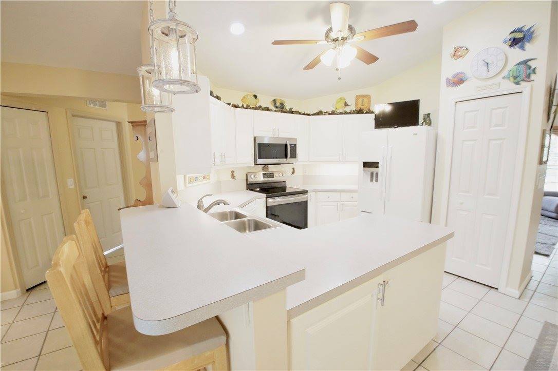 910 Flamingo Avenue, Sebastian, FL 32958