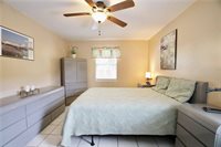 910 Flamingo Avenue, Sebastian, FL 32958