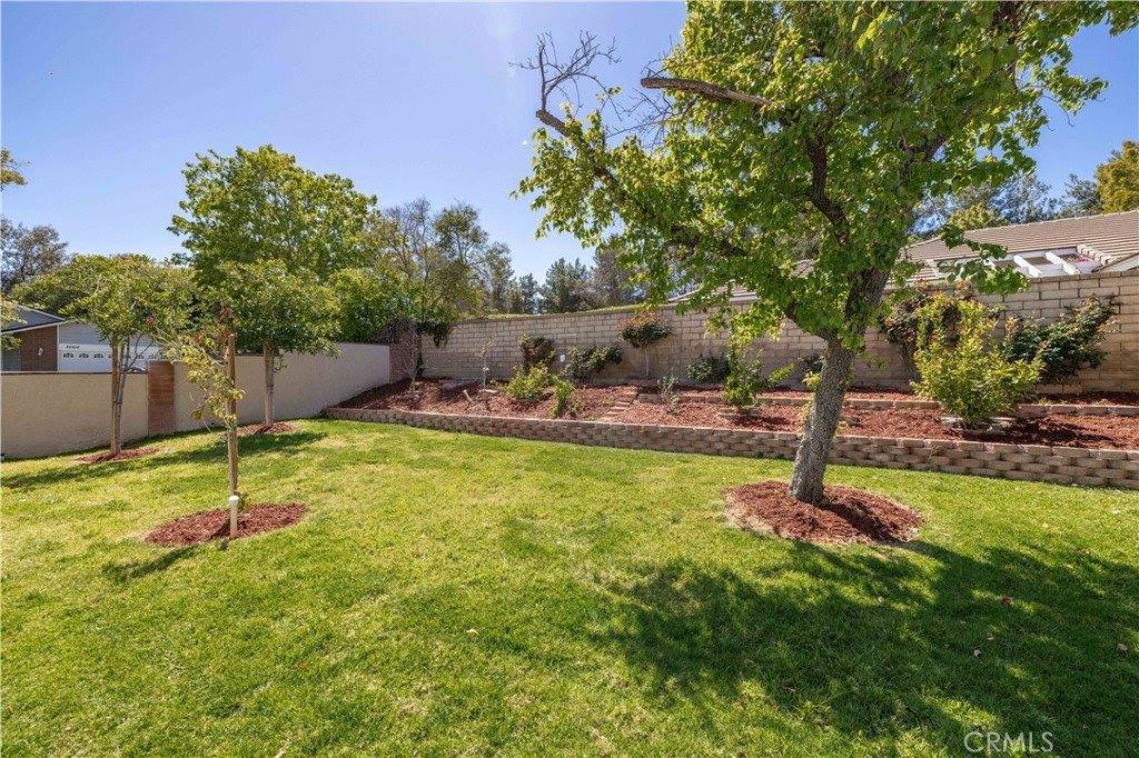 25907 Matel Road, Valencia, CA 91355