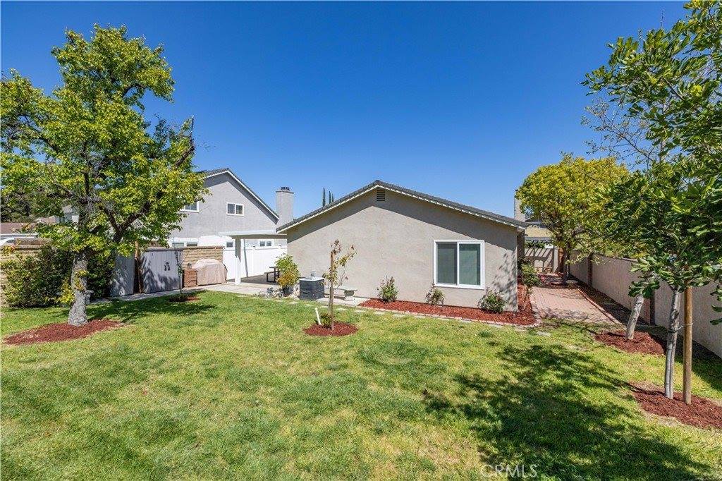 25907 Matel Road, Valencia, CA 91355