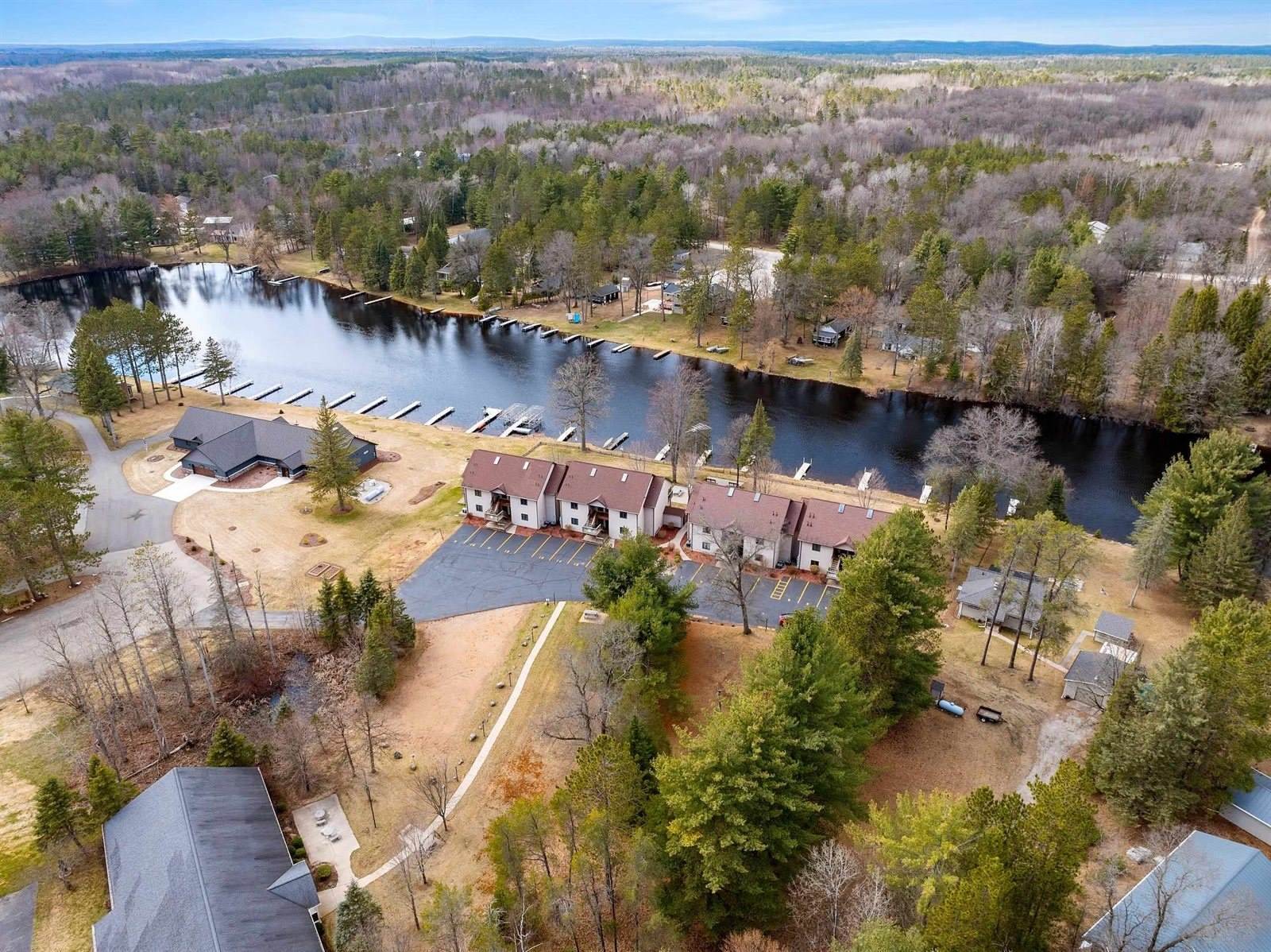 N10911 Peshtigo River Lane, #14, Crivitz, WI 54114