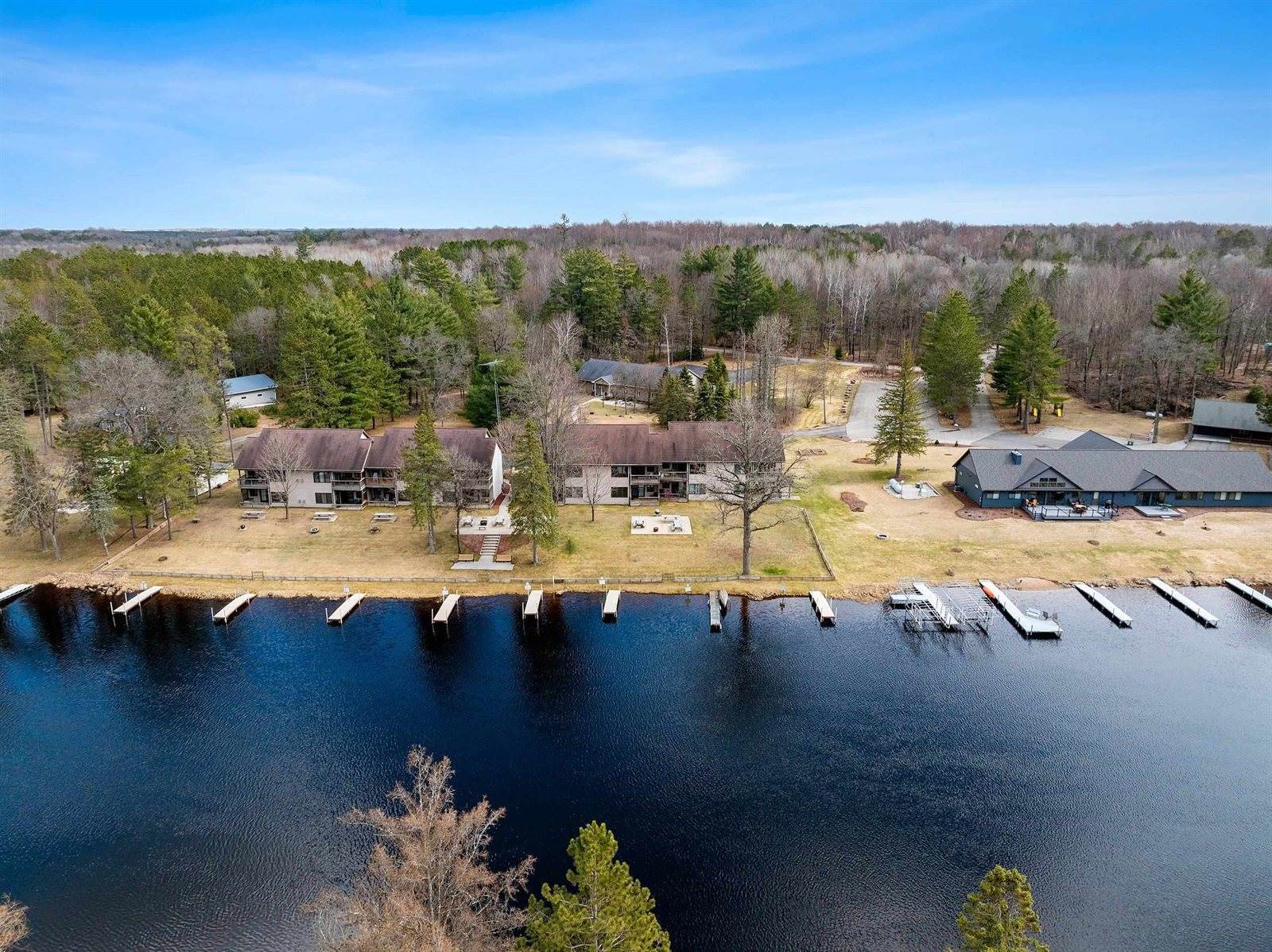 N10911 Peshtigo River Lane, #14, Crivitz, WI 54114