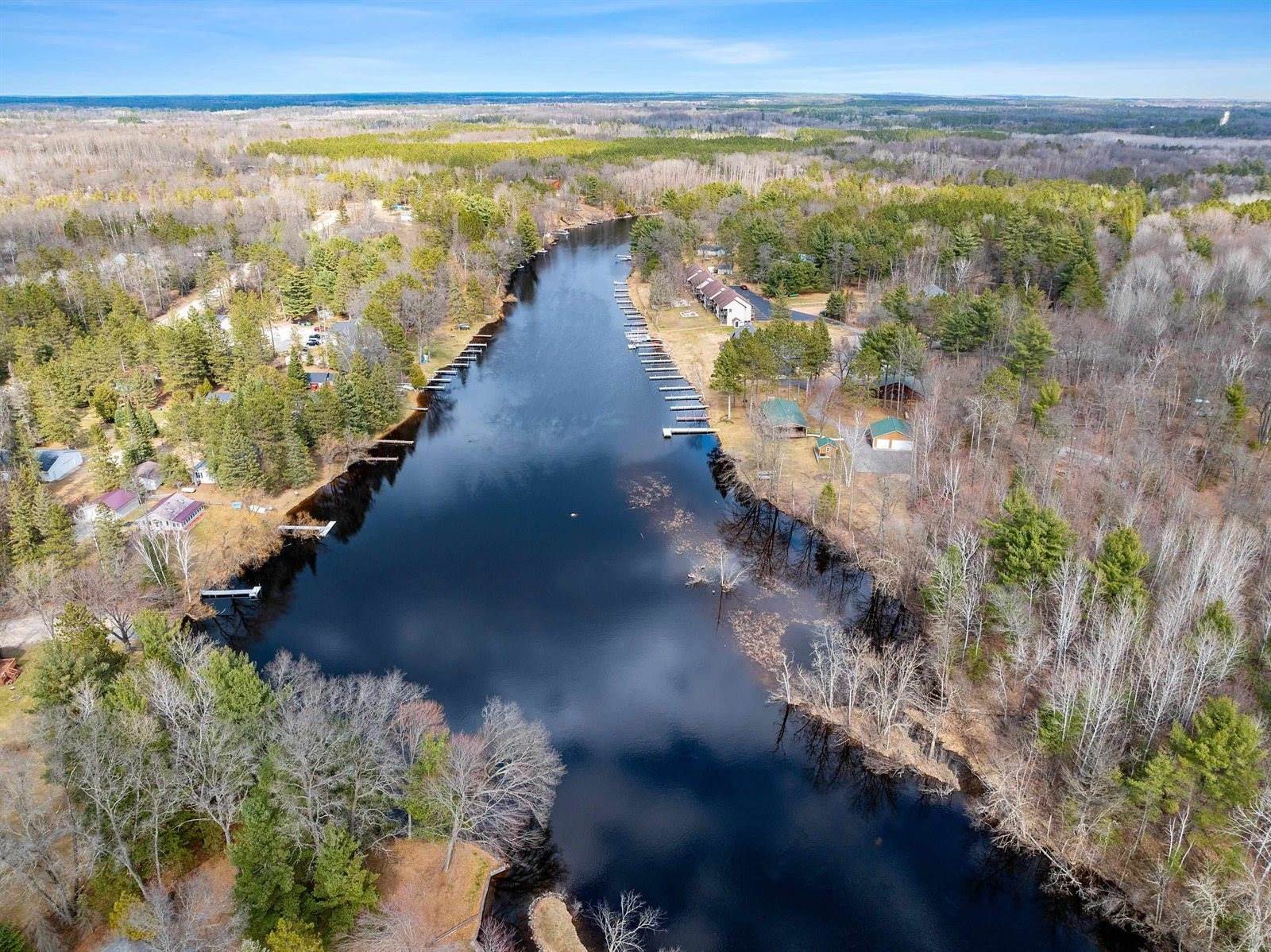 N10911 Peshtigo River Lane, #14, Crivitz, WI 54114