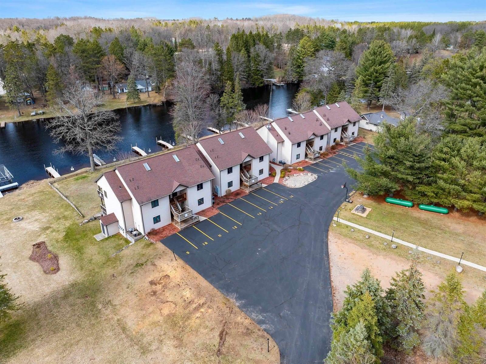 N10911 Peshtigo River Lane, #14, Crivitz, WI 54114