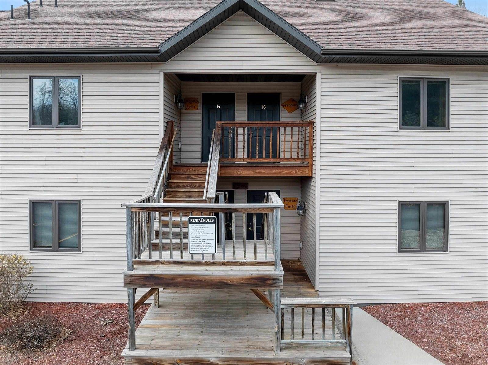 N10911 Peshtigo River Lane, #14, Crivitz, WI 54114