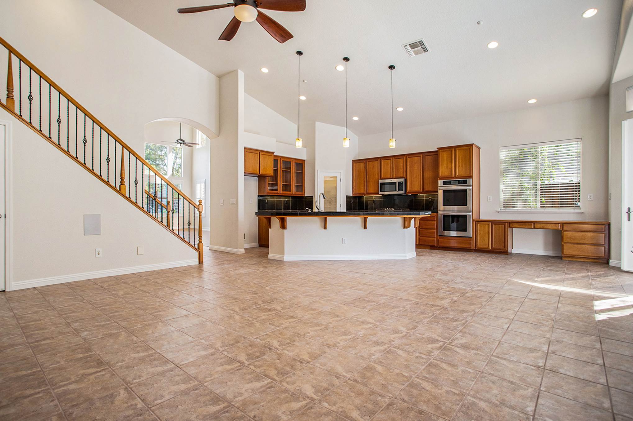 992 Country Glen Ln, Brentwood, CA 94513