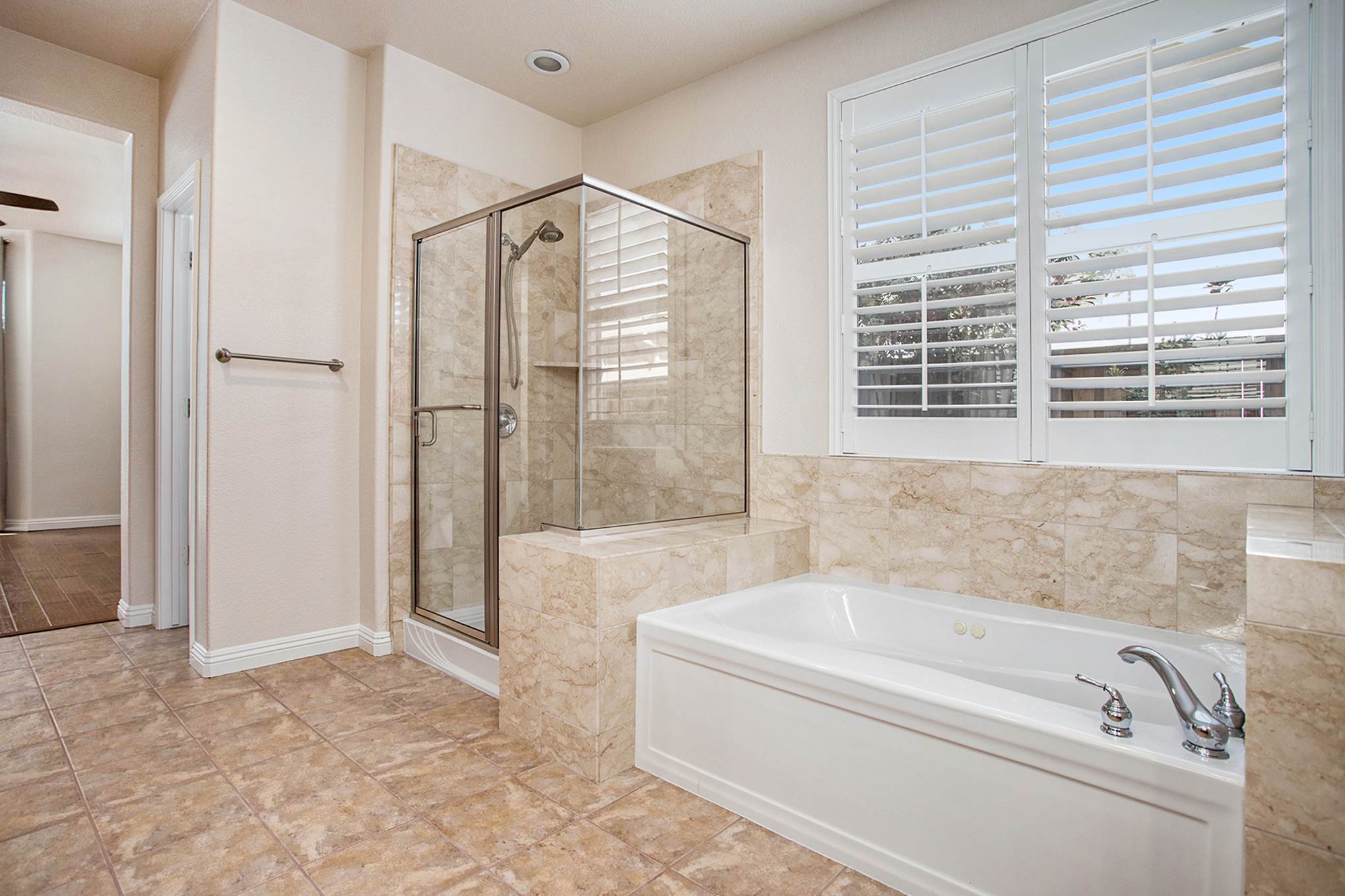 992 Country Glen Ln, Brentwood, CA 94513