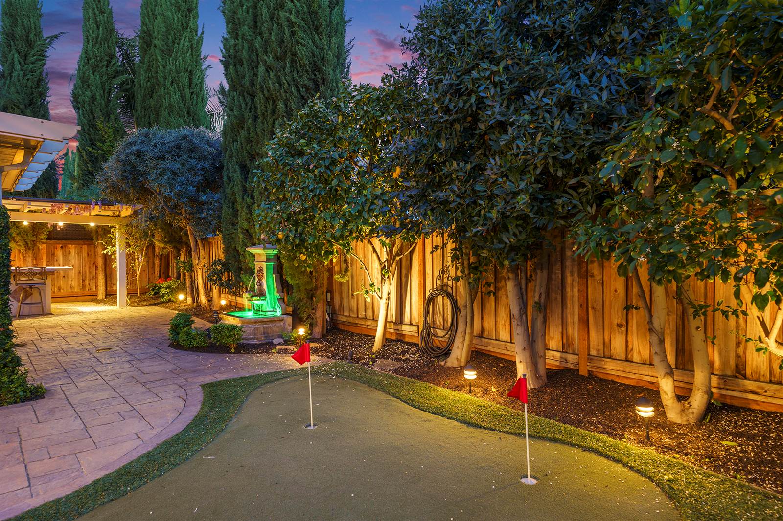 992 Country Glen Ln, Brentwood, CA 94513