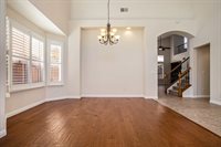 992 Country Glen Ln, Brentwood, CA 94513