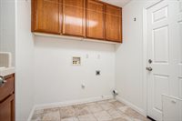 992 Country Glen Ln, Brentwood, CA 94513