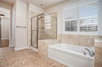 992 Country Glen Ln, Brentwood, CA 94513