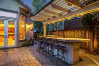 992 Country Glen Ln, Brentwood, CA 94513