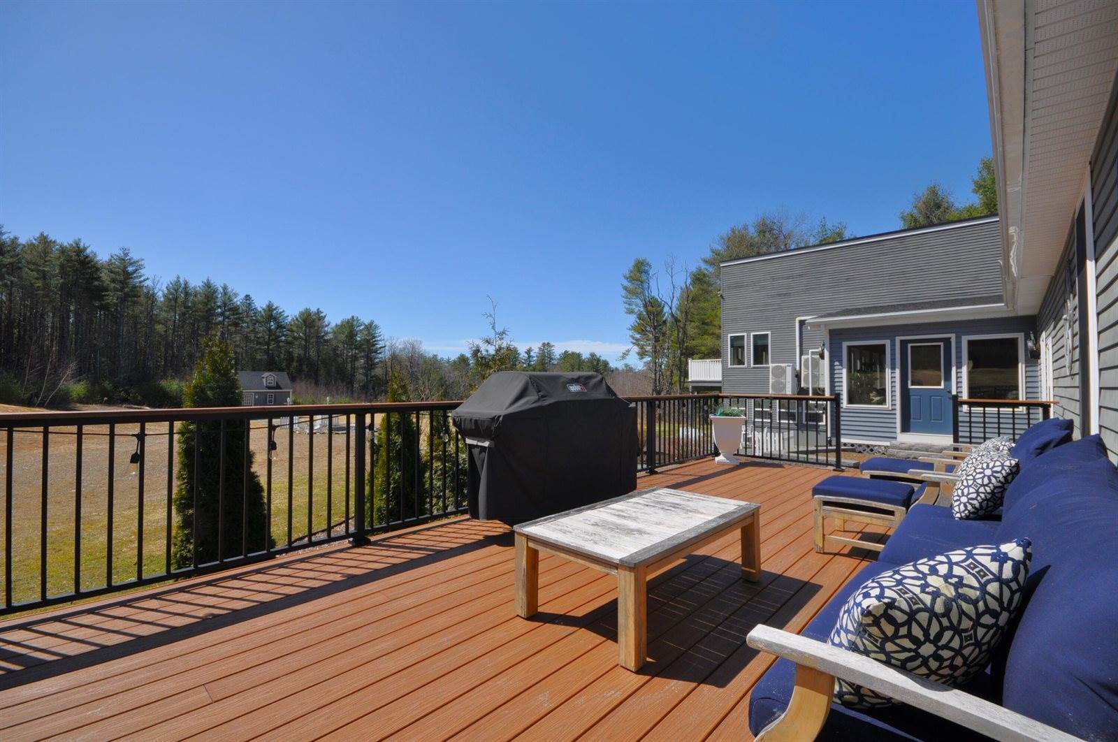 535 Western Avenue, Hampden, ME 04444