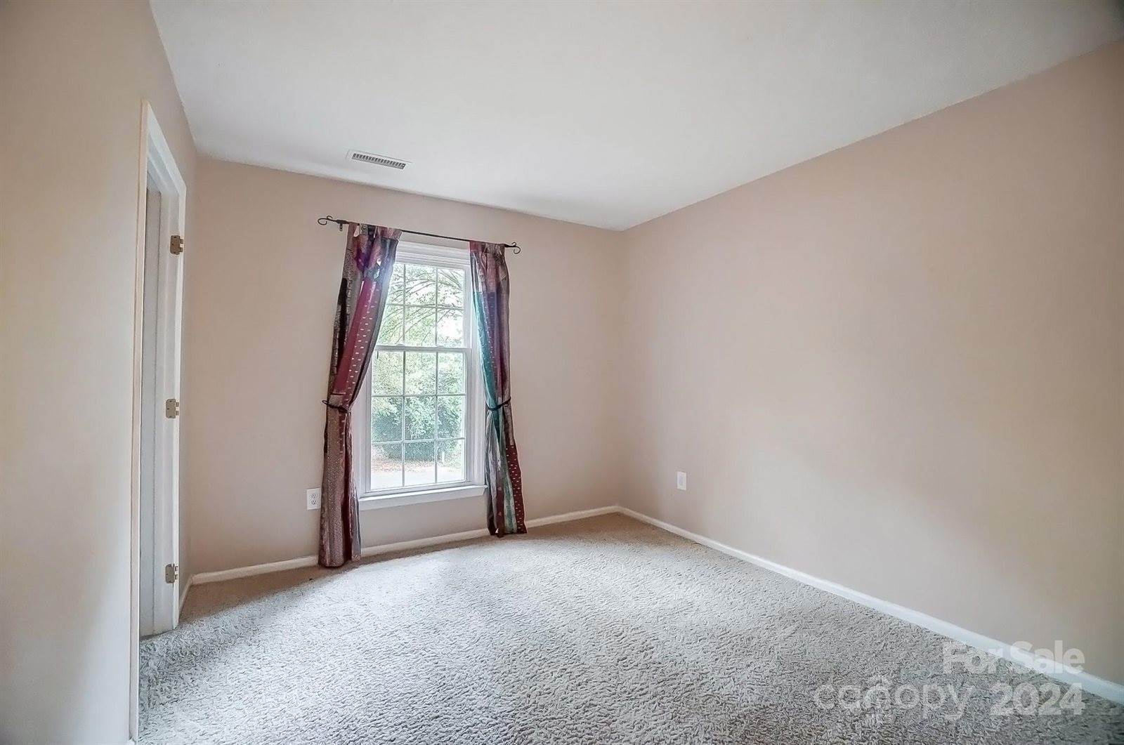 8633 Ducksbill Drive, Charlotte, NC 28277