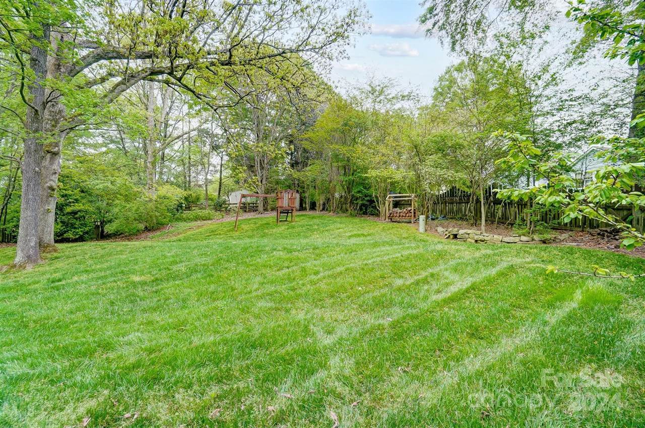 8633 Ducksbill Drive, Charlotte, NC 28277