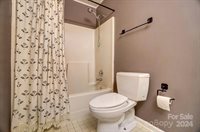 8633 Ducksbill Drive, Charlotte, NC 28277