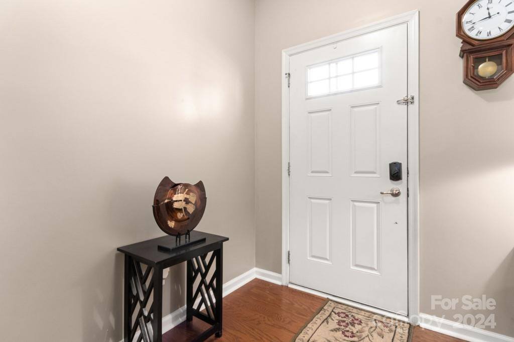 3510 Ettrick Place, Charlotte, NC 28278