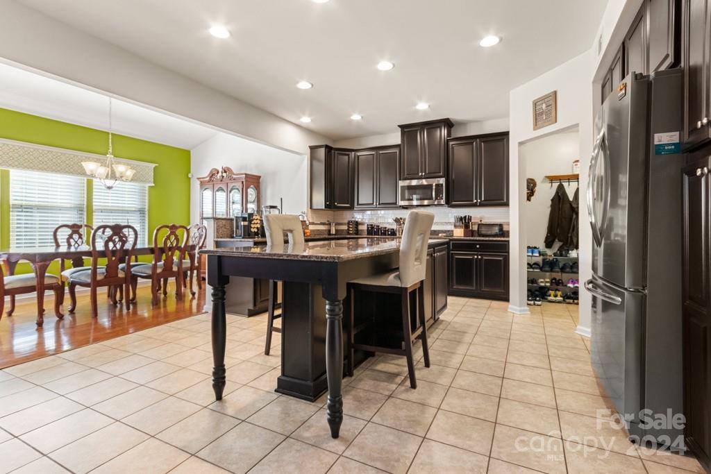 3510 Ettrick Place, Charlotte, NC 28278