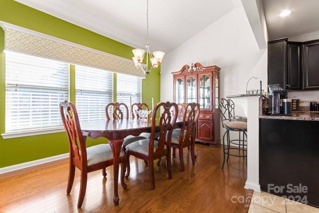 3510 Ettrick Place, Charlotte, NC 28278