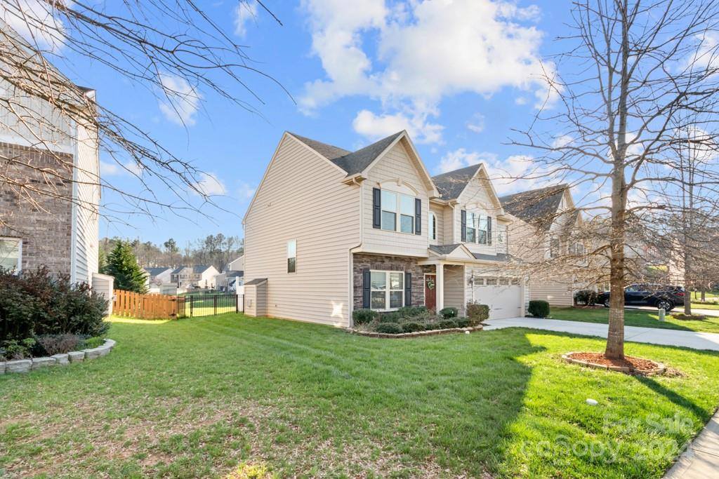 3510 Ettrick Place, Charlotte, NC 28278