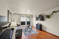 17900 Sherman Way, Reseda, CA 91335